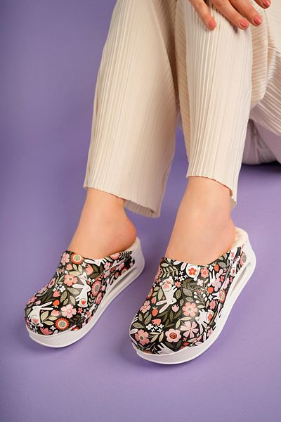 DRMOON Orthopedic Sole Patterned Genuine Leather Sabo Slippers