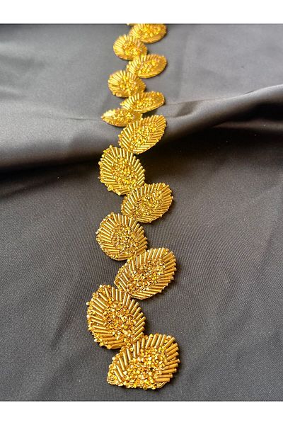 ODDA TASARIM ATÖLYESİ Colorful Beads and Crystal Rhinestones Large Leaf Detailed Iron-on Adhesive Strip - 1M
