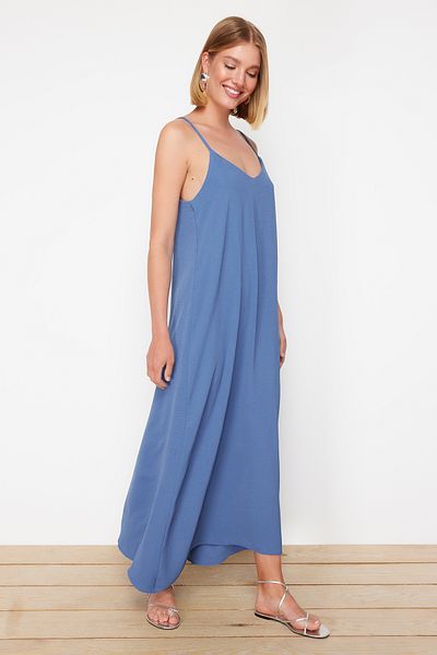 Trendyol Collection Rochie maxi Indigo cu decolteu in V - Croiala dreapta TWOSS24EL00995