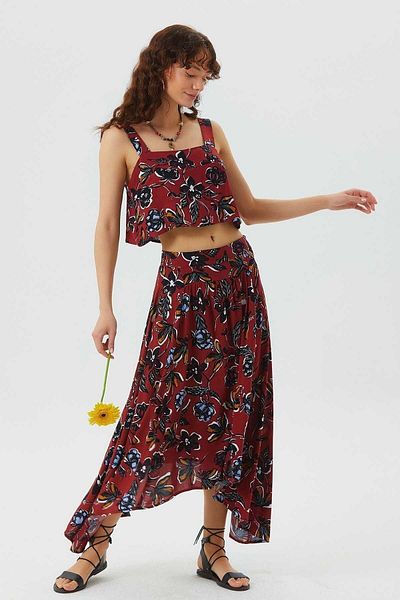 Clandestino Square Neck Thick Strap Crop Blouse