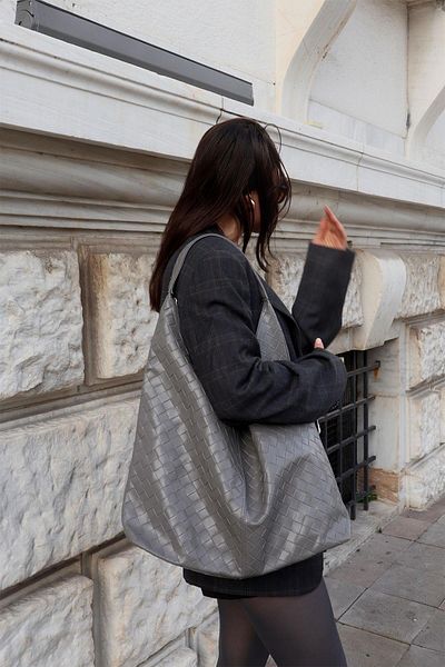 Mercan Stores Women's Gray Knitted Patterned Large Faux Leather Women's Large Size Shoulder Bag