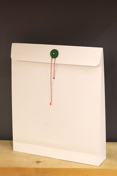demontecraft White Gift Package Drawstring Felted Plush Suitable Bag 2 Pieces 33x39x7