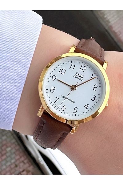 Q&Q Q979j557es Bitter Coffee Color Leather Women's Wristwatch