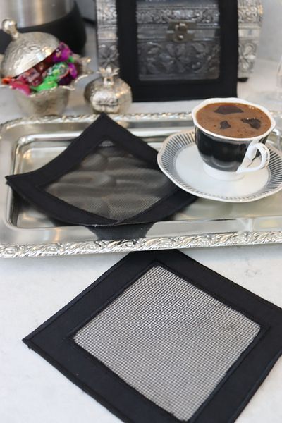 vipceyiz Brown 3-Piece Embroidered Lace Square Napkin Set