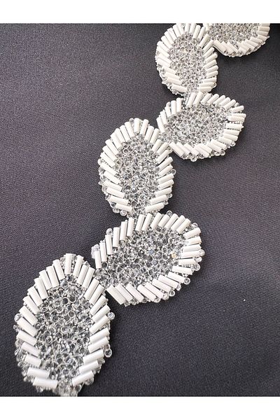 ODDA TASARIM ATÖLYESİ Big Leaf Patterned White Beaded Iron Strip - 1M