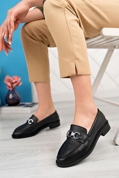 Aymood Pantofi mocasin cu toc clasic de zi cu zi, cu cataramă cu lanț din piele neagră, cu talpă groasă
