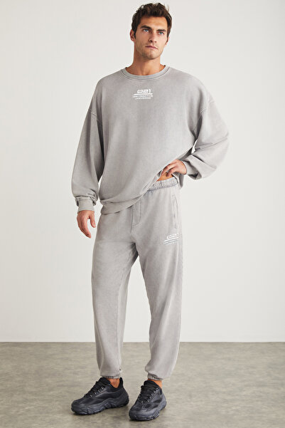 GRIMELANGE Alex Men's Knitted Crew Neck Relaxed Fit Elasticated Leg Light Gray Tracksuit Set