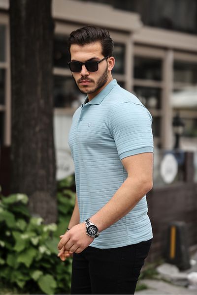 COMBİNE MİCHAİL تيشيرت رجالي من قماش القطن 100% بقصة ضيقة مع ياقة بولو زرقاء فاتحة