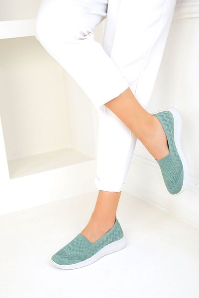SOHO Green Women's Sneaker 19200