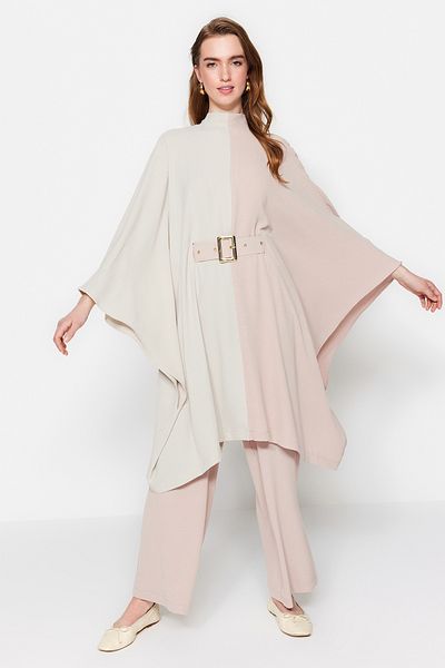 Trendyol Modest Bézs színű blokkolt derék, öves tunika-nadrág szőtt öltöny TCTSS23US00046