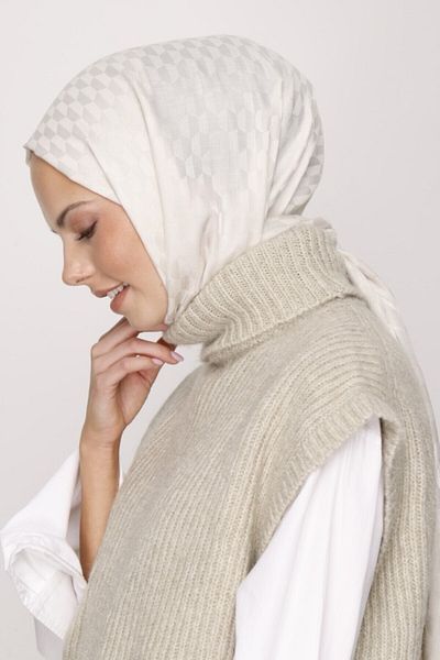 VALORSCARF Şal Jacquard mătăsos cu model Qoza alb