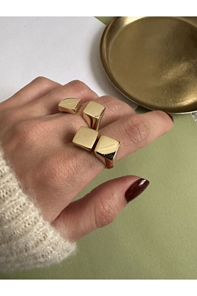 ringbox Gold Kare Kesim Üstten Ayarlanabilir Yüzük