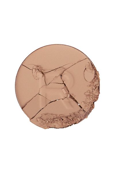 Revolution Reloaded Pressed Powder Beige