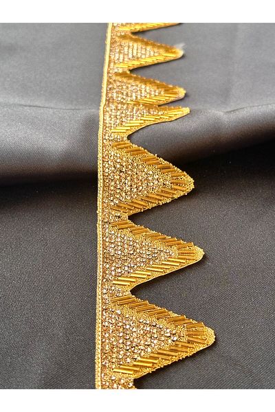 ODDA TASARIM ATÖLYESİ Gold Bead-Crystal Stone Triangle Detailed Iron Strip - 1M