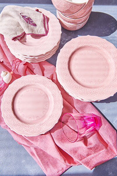 KANCAEV Lace Collection Dinner Plate, 26cm. Pink Sold as a Set of 2