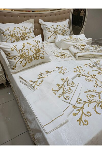 incisecrethome Yatak Örtüsü Ve Nevresim Takımı Toplam Da 10 Parçadan Oluşmaktadır