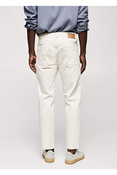 MANGO Man Ben model tapered cropped jean