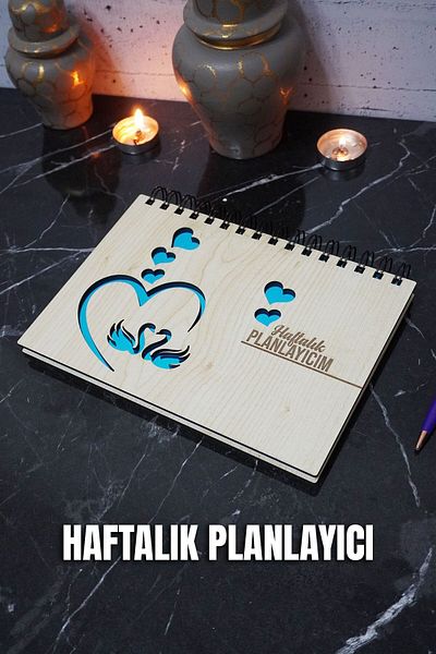 markcat Дървен планер Swan Love - Недатиран дневен ред - Седмичен планер (НЕЗАВЪРШЕН ПЛАНЕР) A5