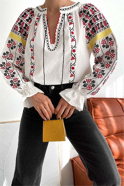 Cassime Bluză vintage cu ciucuri albe - broderie boemă, mânecă elastică