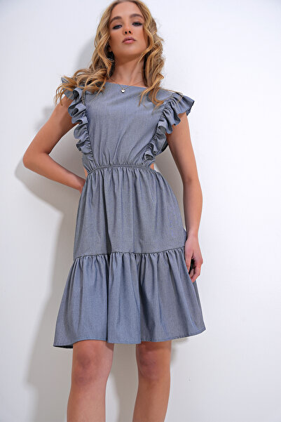 Trend Alaçatı Stili Szürke poplin ruha - csónak nyakú, mélyen dekoltált derékkal és bolyhos oldalon ALC-X8503