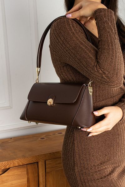 HONEY BAG MERİ MODEL HNĚDÁ DÁMSKÁ TAŠKA NA RAMENO A PAŽÍ