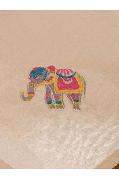 LC Waikiki LCW HOME Elephant Embroidered Tablecloth 150x150 Cm