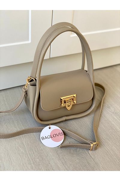BAGLOVİS Γυναικεία τσάντα ώμου - Αναδιπλούμενη λεπτομέρεια κλειδαριάς