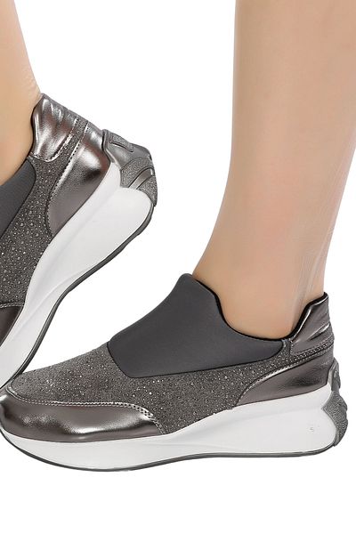 Veform Ελαφριά και άνετα γυναικεία slip-on παπούτσια με πέτρινη λεπτομέρεια - FV1490FV