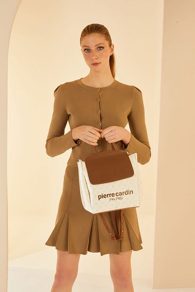 Pierre Cardin حقيبة ظهر نسائية على شكل عظمة 05PO24Y1839