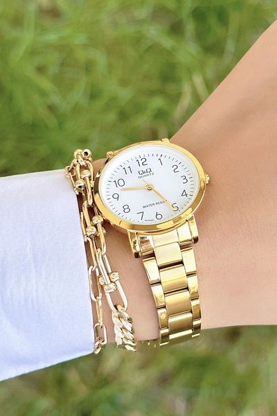 Q&Q Elegant Design Women's Wristwatch