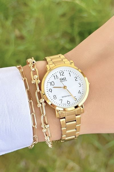 Q&Q Elegant Design Women's Wristwatch