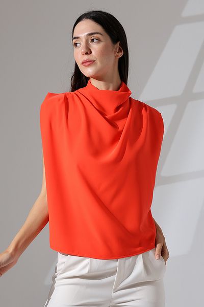 Butik Beyza Γυναικεία μπλούζα με λαιμόκοψη και ώμους με επένδυση