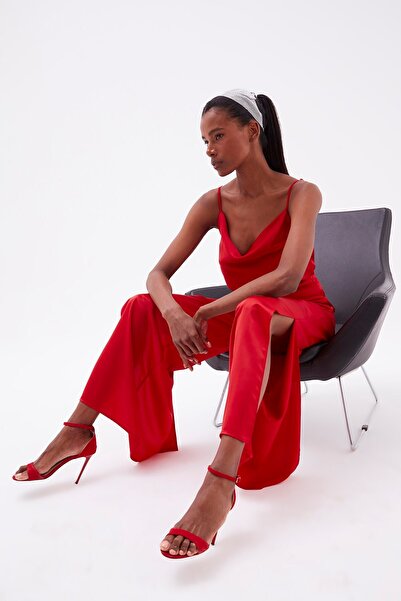 Sateen Yırtmaç Detaylı Saten Pantolon - Kırmızı