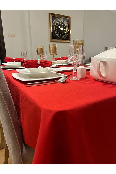 Zeren Home Red Meral Lead Collection - Care Free Polyester Linen Tablecloth