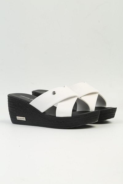 Pierre Cardin PC-3513 - 4300 موديل شبشب نسائي أبيض بكعب عريض