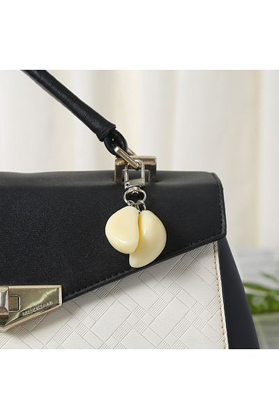 SPELT Double Garlic Shaped Keychain