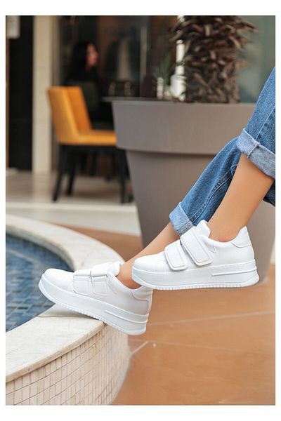PARN PROJECT Pantofi albi Marx pentru femei - Velcro, toc pană, pantofi sport casual 024