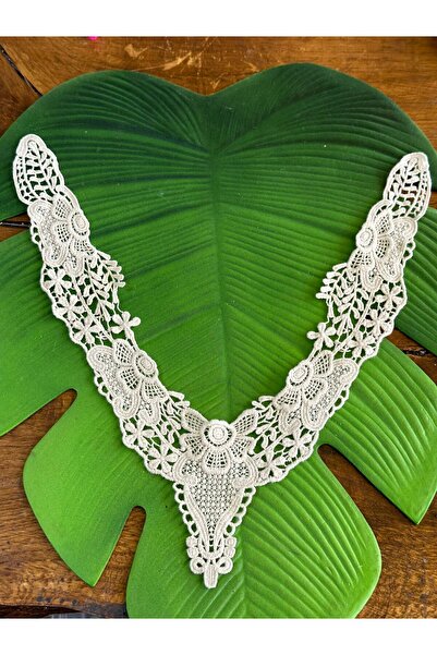 Gönülden Tasarım Vezeni ovratnik C Cvetni dezen krem boje - aplikacija 36x6 cm