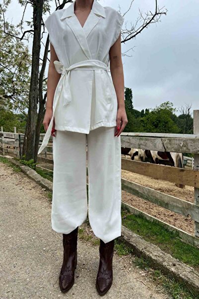 Seda Yalçın Atelier Ecru Belted Vest and Trousers Set - Shawl Collar