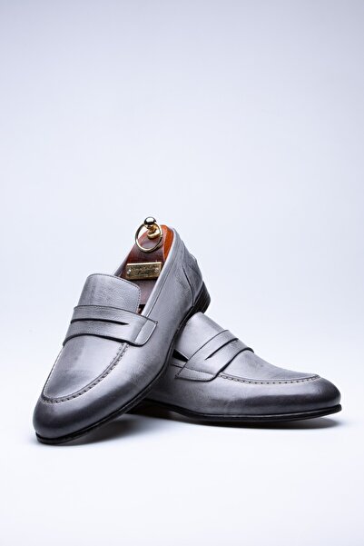 FARUK SAĞIN Grey Aria