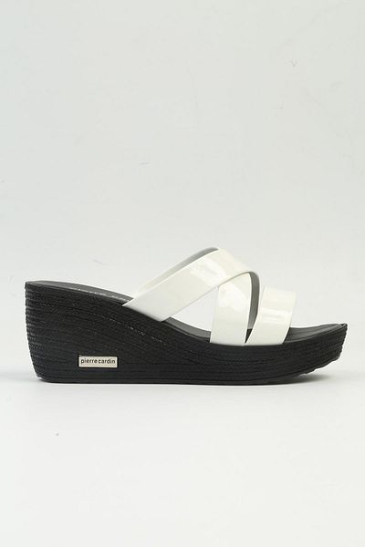 Pierre Cardin ® |   PC-3505 - 4300 λουστρίνι λευκές γυναικείες παντόφλες με τακούνι