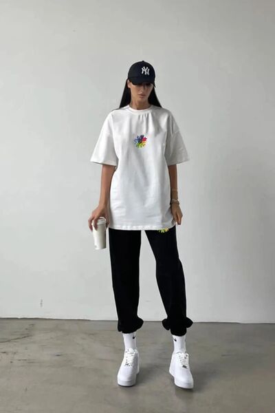 LAND MODA Colorful Floral Printed T-shirt and Sweatpants Set