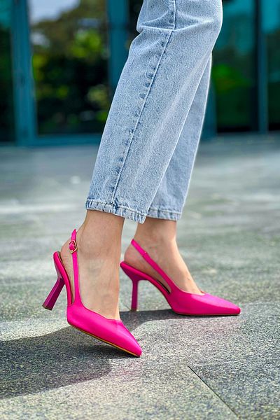 Buem Ultra Stylish Satin - Pointed Toe and Open Heel Casual Women's Heeled Shoes