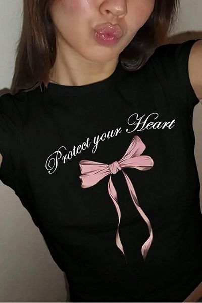 EFBUTİK Black Protect Your Heart Crop