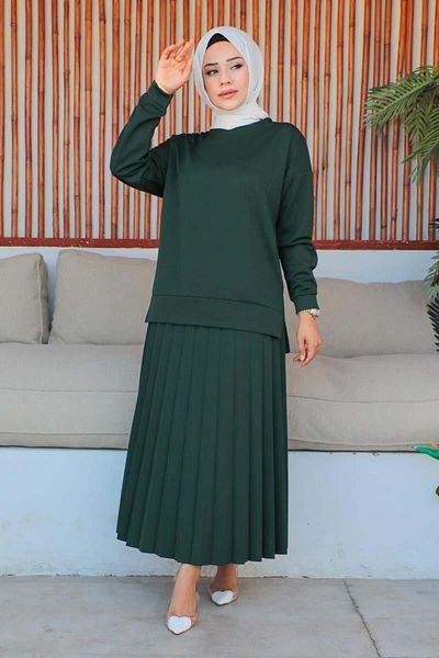 MG Emerald Green Pleated Skirt Sports Set