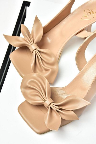 Fox Shoes K749384909 - Dámské boty na podpatku Nude Color