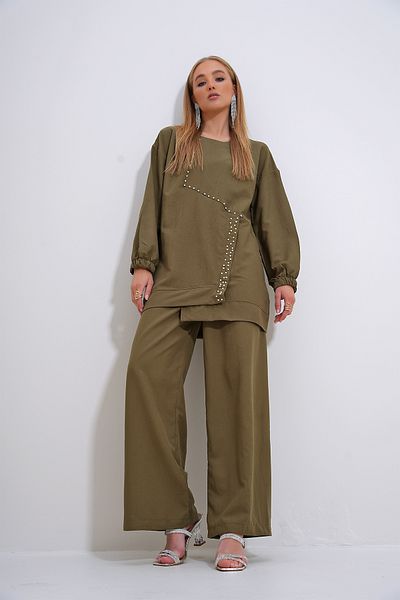 Trend Alaçatı Stili Khaki Women's Tunic and Trousers Set - Crew Neck, Pearl and Stone Embroidered ALC-X12302