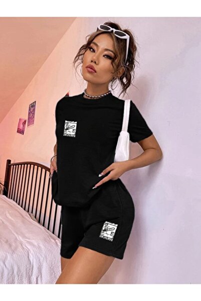 LAND MODA Жіночий комплект футболки та шортів з принтом Chain Saw