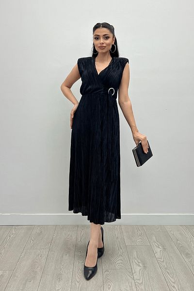 giyimmasalı Black Pleated Dress with Elastic Waist and Belt