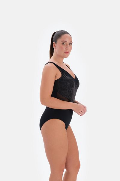 Eros 3309My Model Μαύρο μαγιό με λαιμόκοψη
